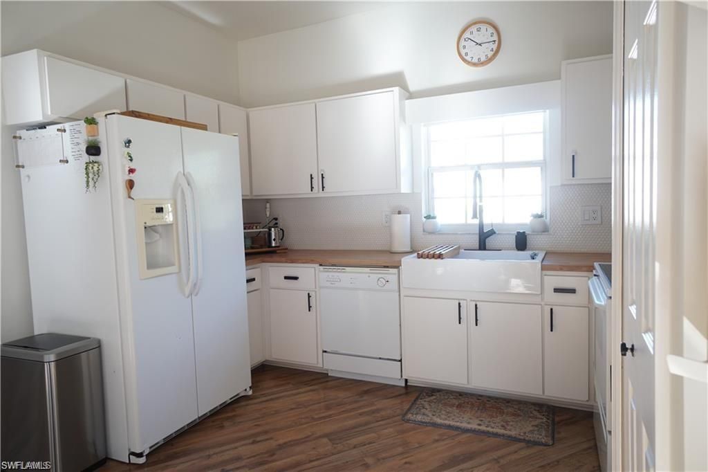 10740 Pearl Bay Cir, Estero, FL 33928 Photo