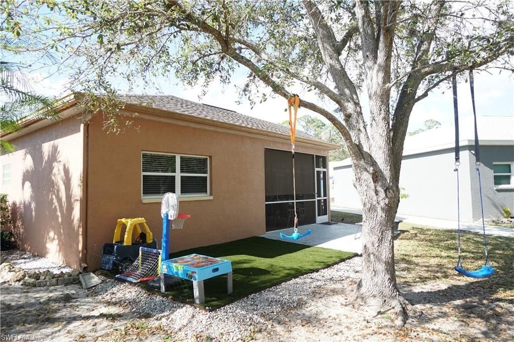 10740 Pearl Bay Cir, Estero, FL 33928 Photo