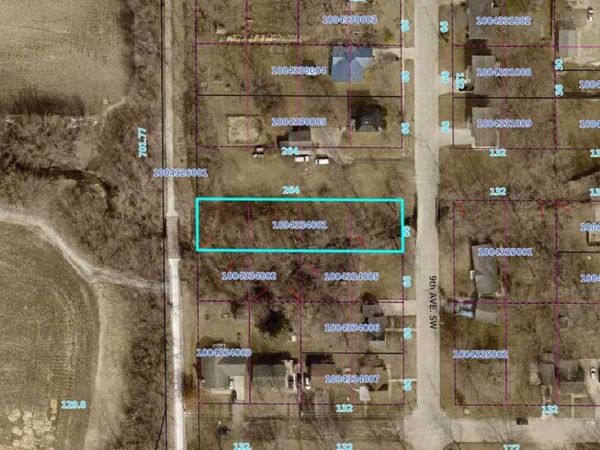 Independence, IA 50644