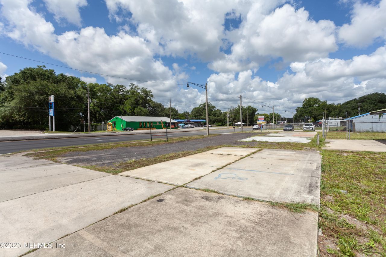 8225 103rd Street, Jacksonville, FL 32210 Photo