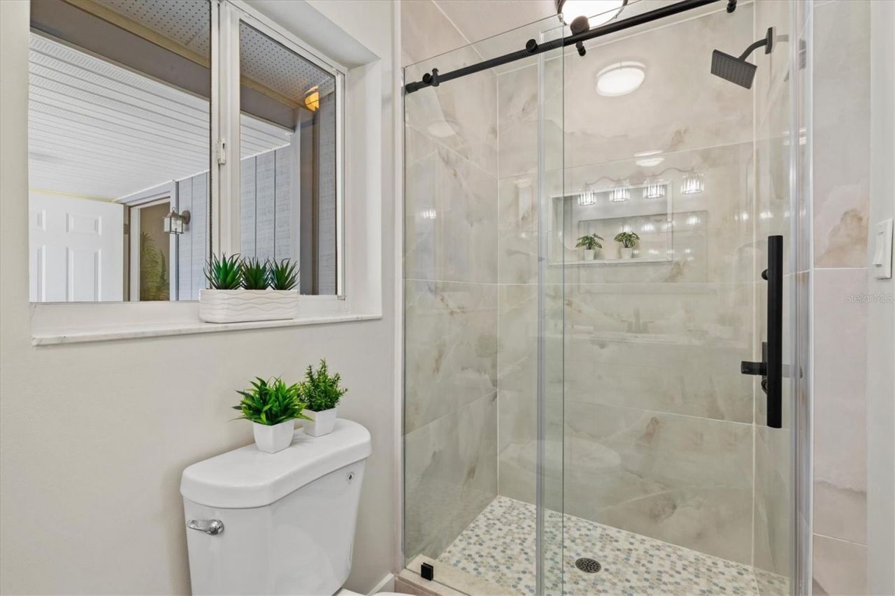 2432 Aspinwall Street, Sarasota, FL 34237 Photo