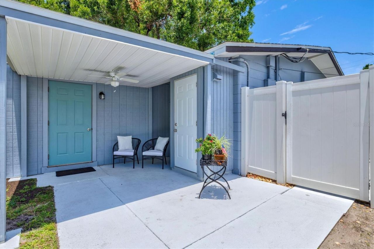 2432 Aspinwall Street, Sarasota, FL 34237 Photo