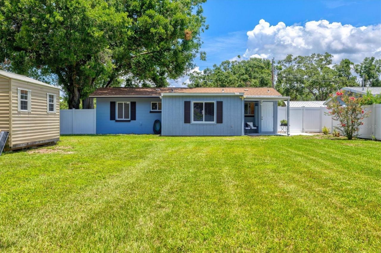 2432 Aspinwall Street, Sarasota, FL 34237 Photo