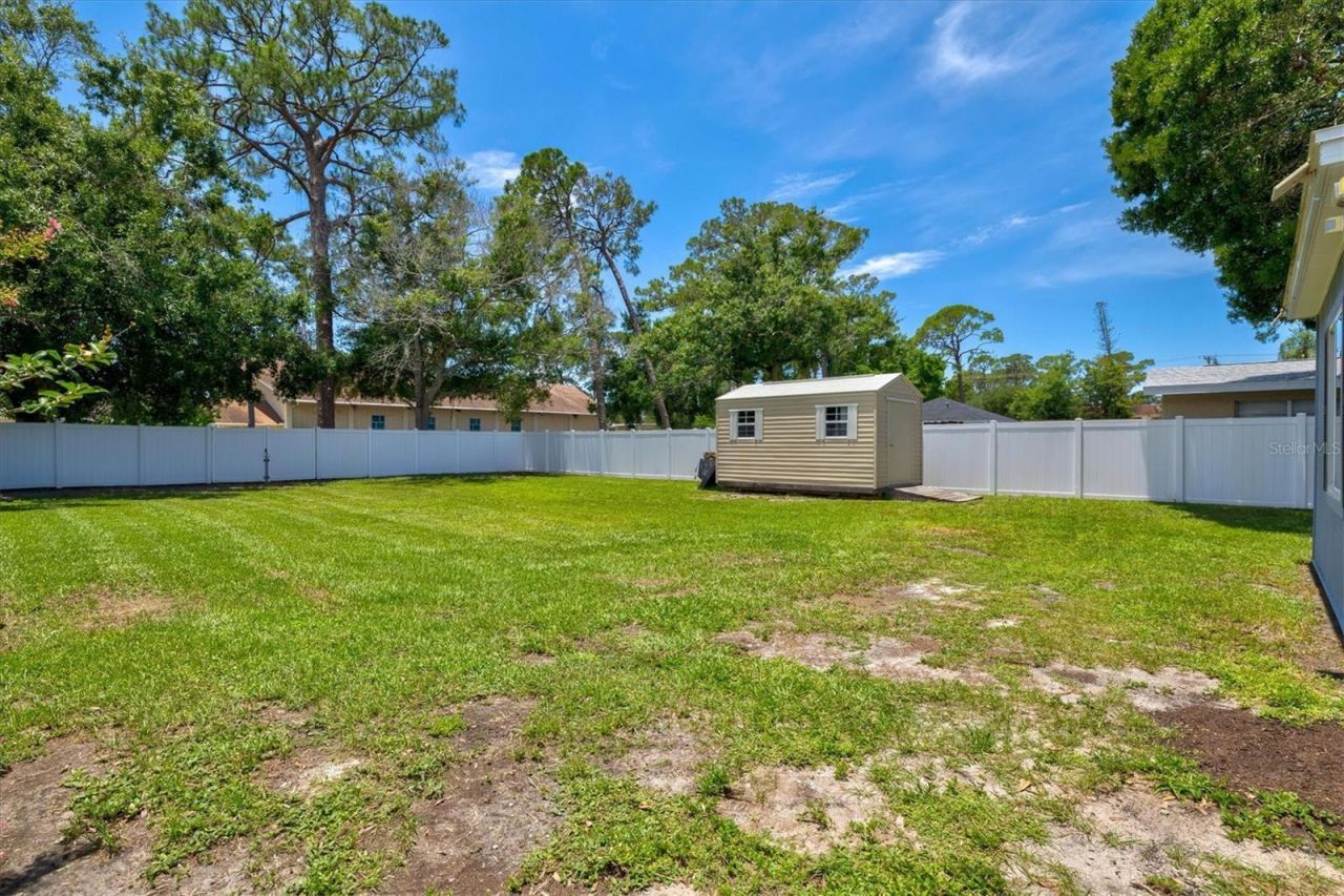 2432 Aspinwall Street, Sarasota, FL 34237 Photo