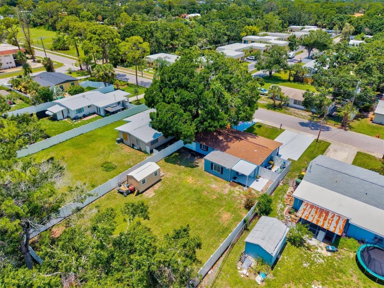 2432 Aspinwall Street, Sarasota, FL 34237 Photo