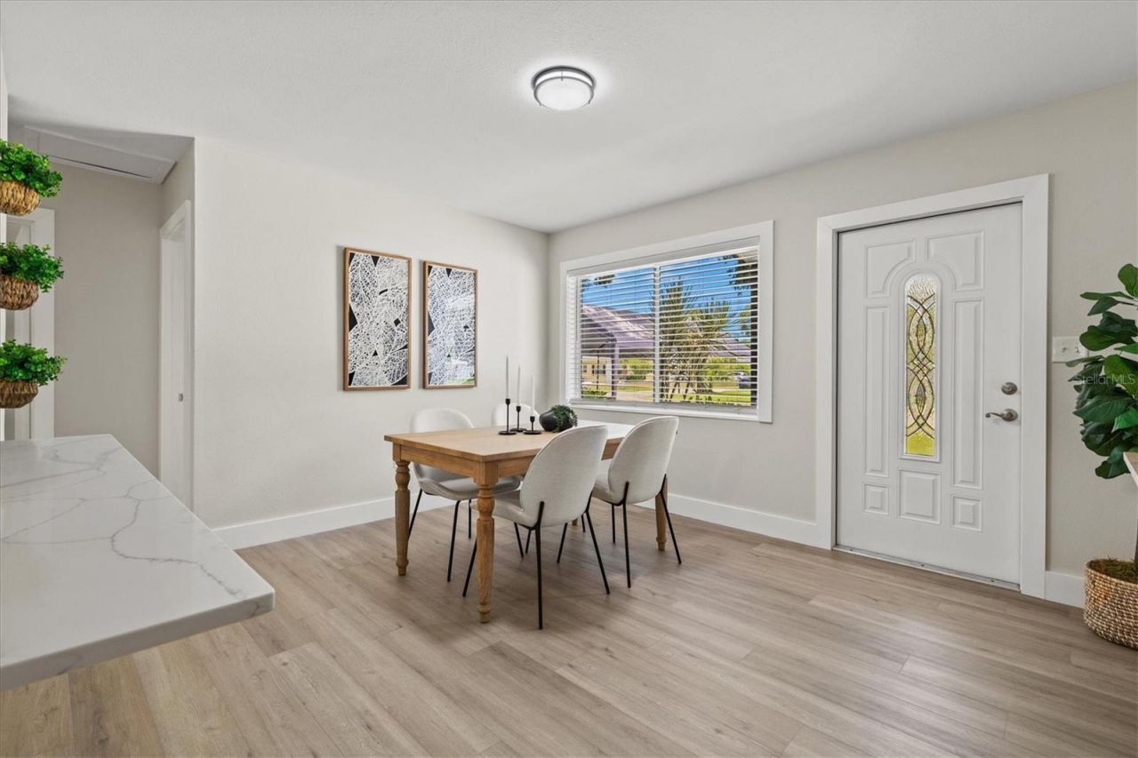 2432 Aspinwall Street, Sarasota, FL 34237 Photo