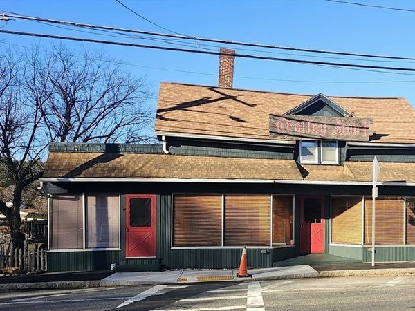 294 E Main St, East Brookfield, MA 01515