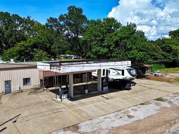15703 US Highway 175 E, Poynor, TX 75763