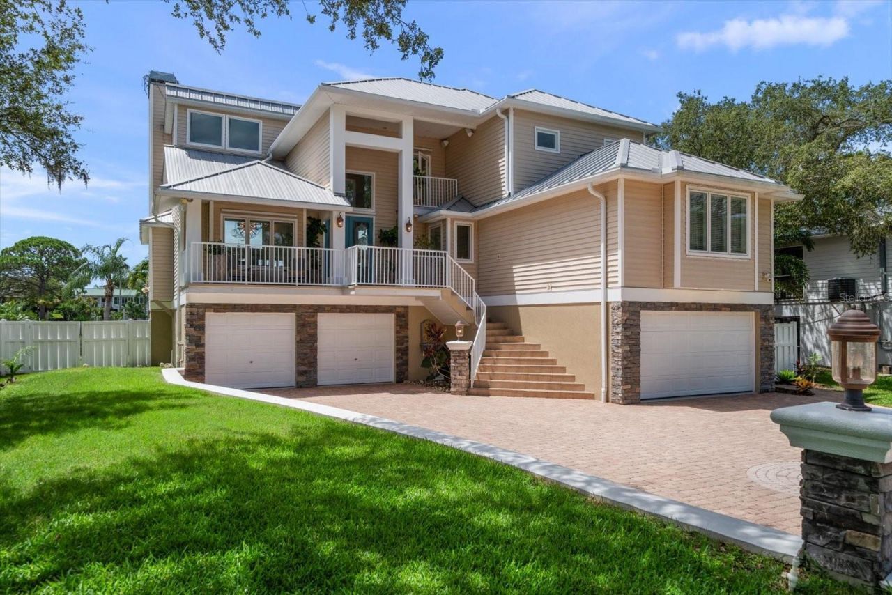 2016 Gulfview Drive, Holiday, FL 34691 Photo