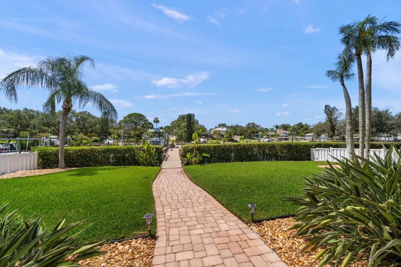 2016 Gulfview Drive, Holiday, FL 34691 Photo