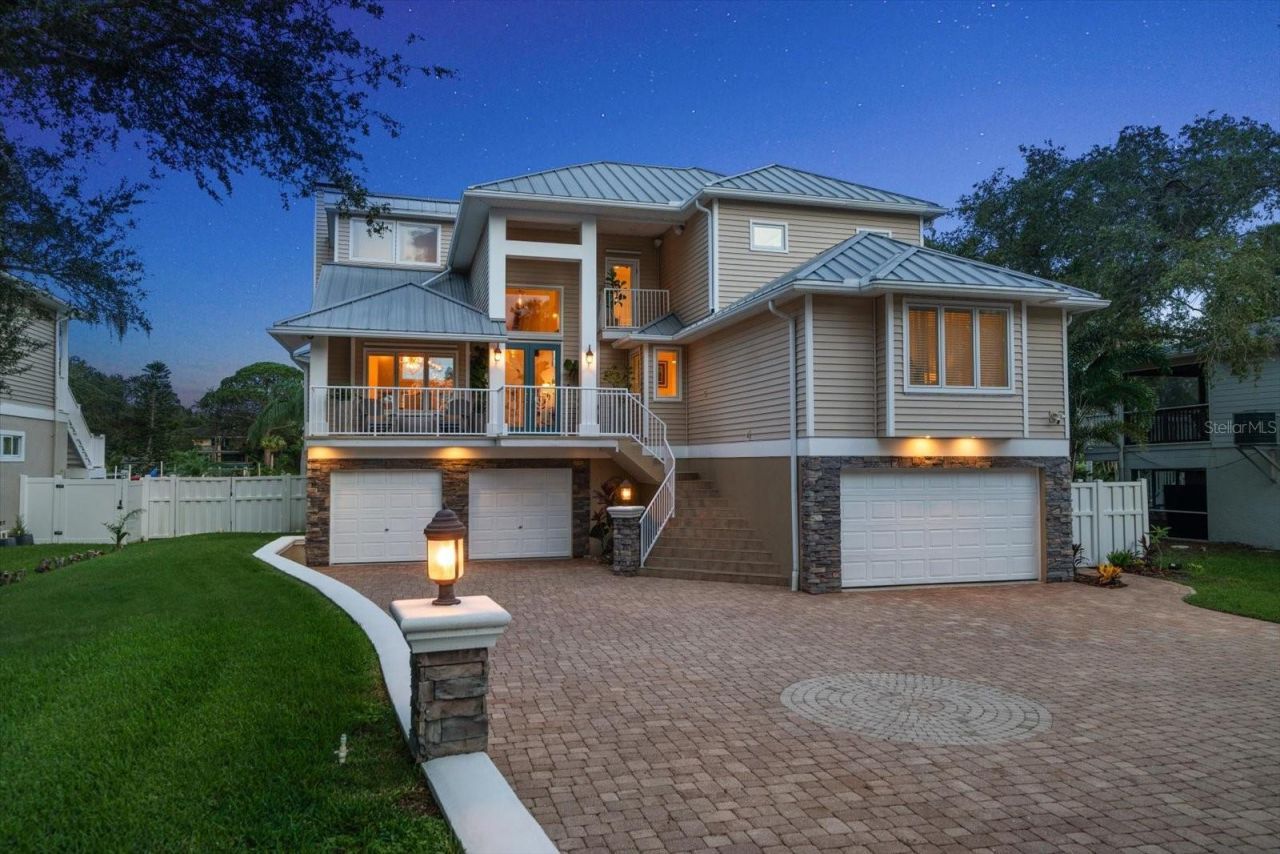 2016 Gulfview Drive, Holiday, FL 34691 Photo