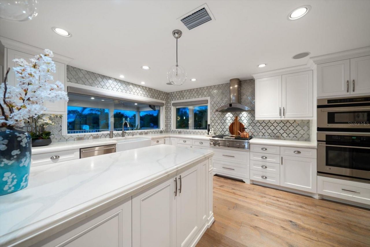 2016 Gulfview Drive, Holiday, FL 34691 Photo