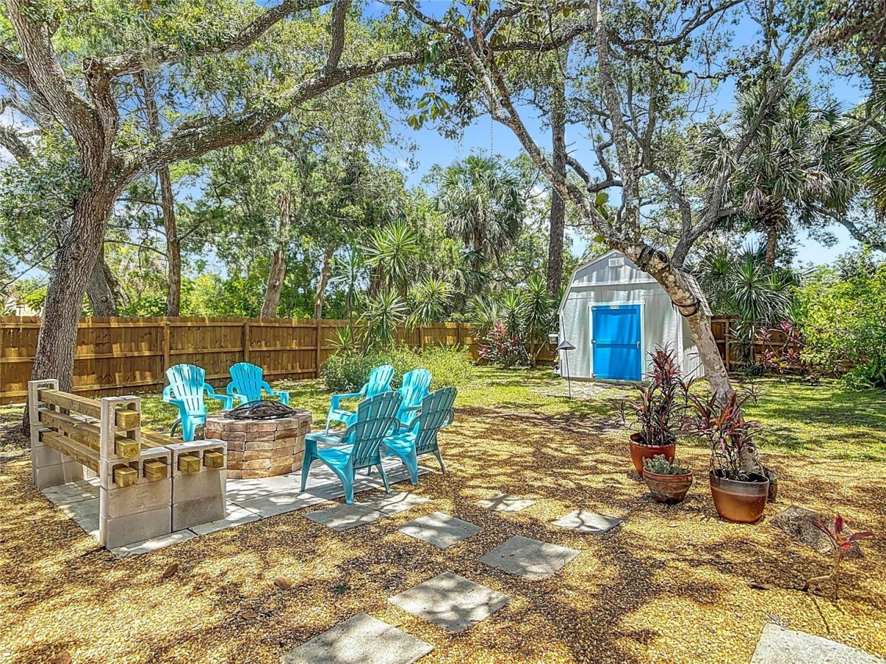 657 S Pine Street, New Smyrna Beach, FL 32169 Photo