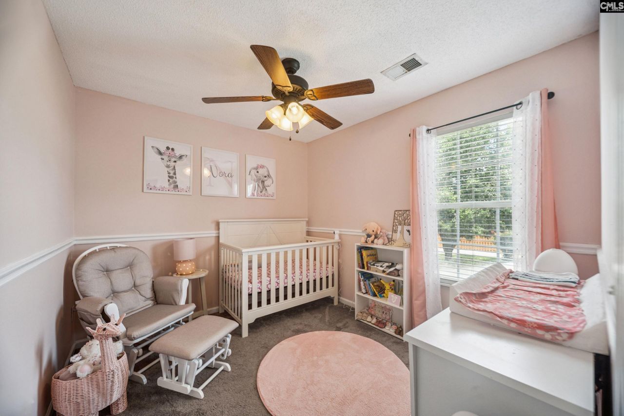 204 Pineclave Circle Photo 14