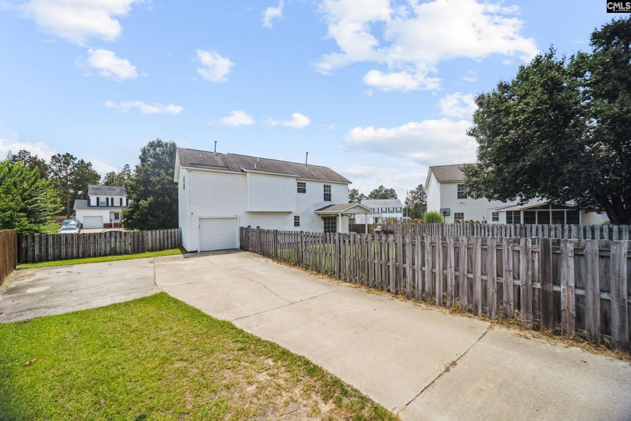 204 Pineclave Circle Photo 25