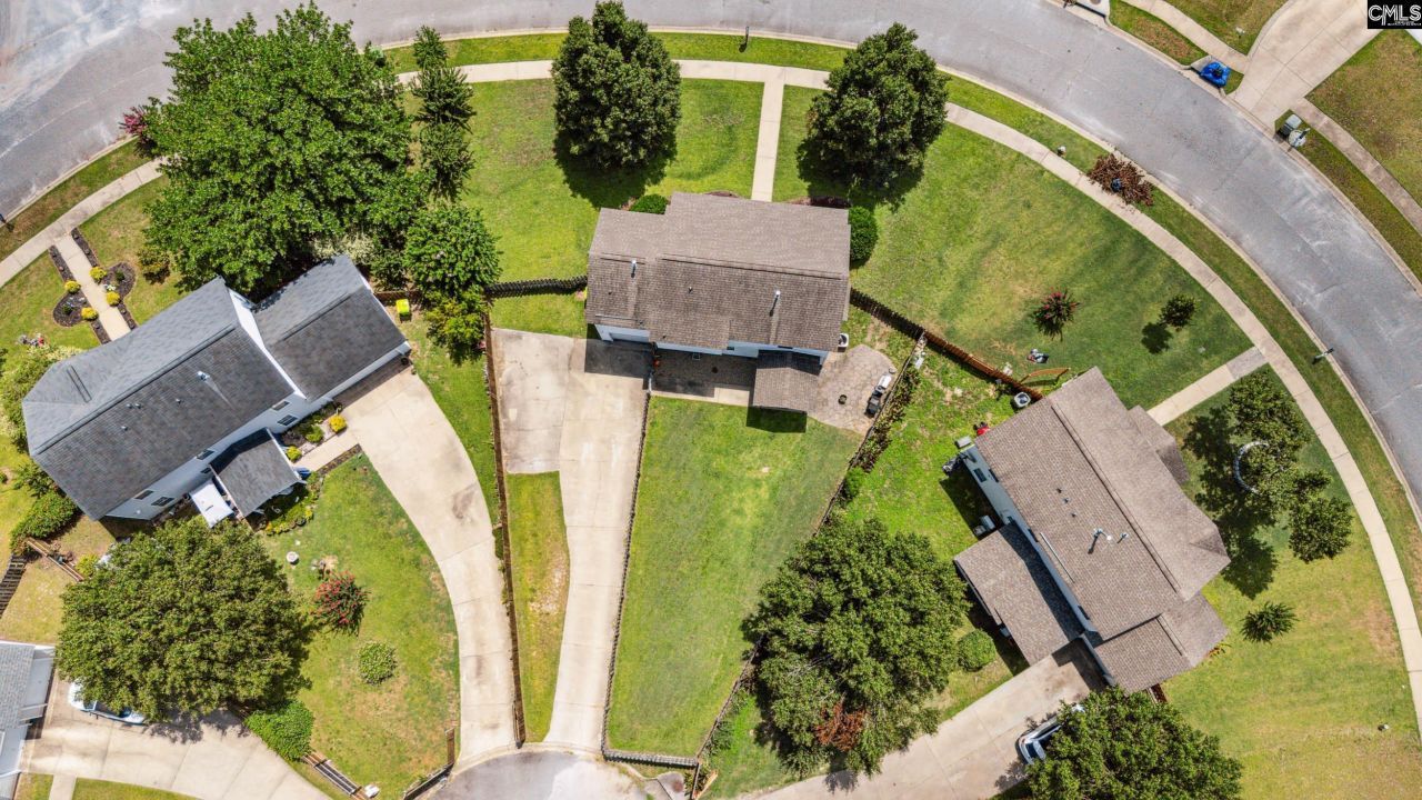 204 Pineclave Circle Photo 33