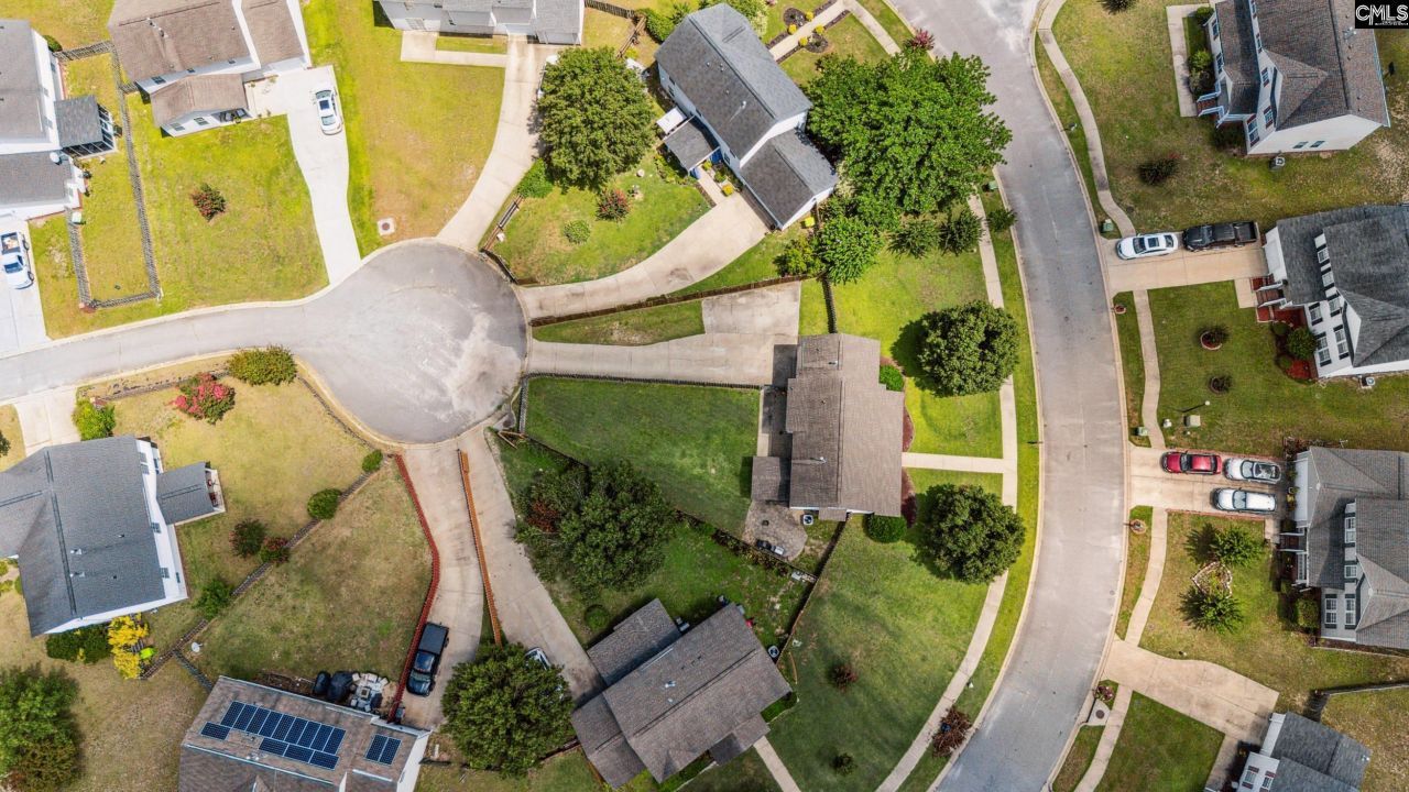 204 Pineclave Circle Photo 34