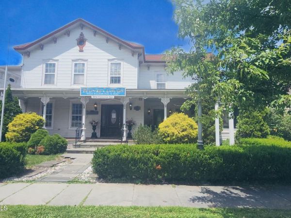 5320 Route 23, Windham, NY 12496