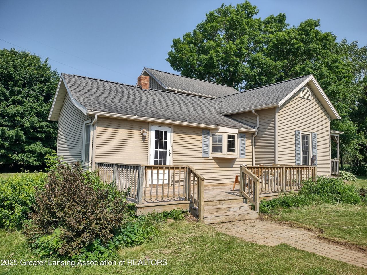 16711 Stark Road, Springport, MI 49284 Main Photo