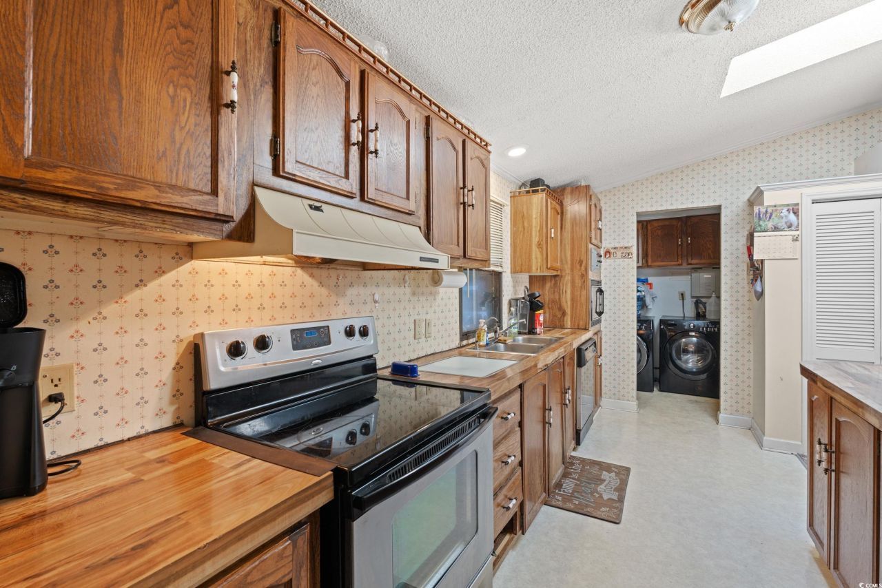 1715 Clubhouse Dr. Photo 16