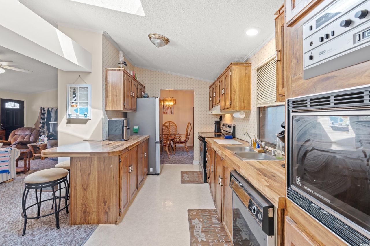 1715 Clubhouse Dr. Photo 17