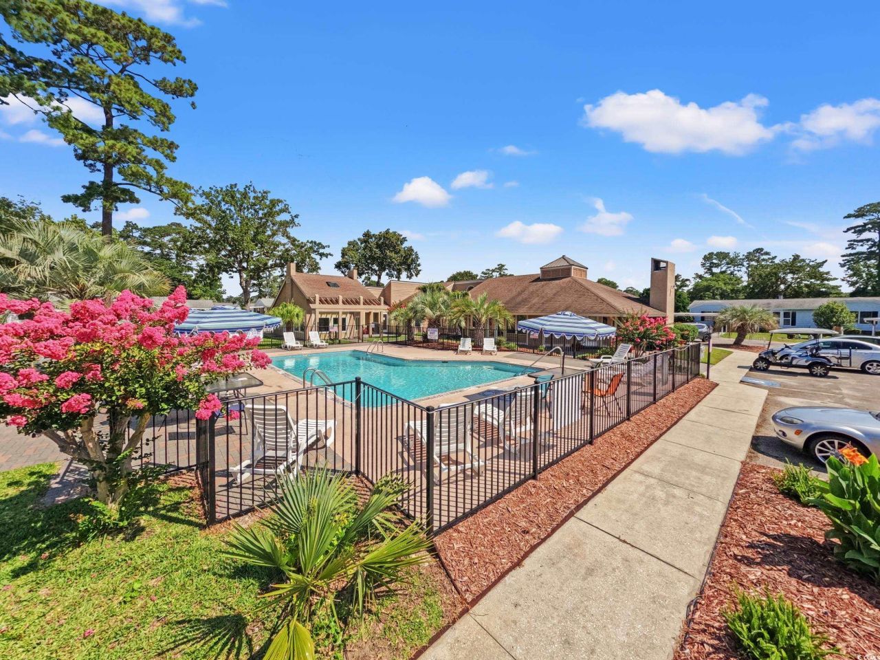 1715 Clubhouse Dr. Photo 28