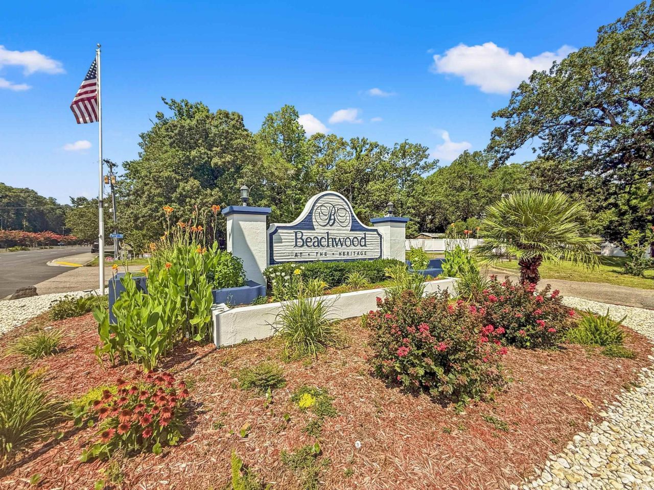 1715 Clubhouse Dr. Photo 9