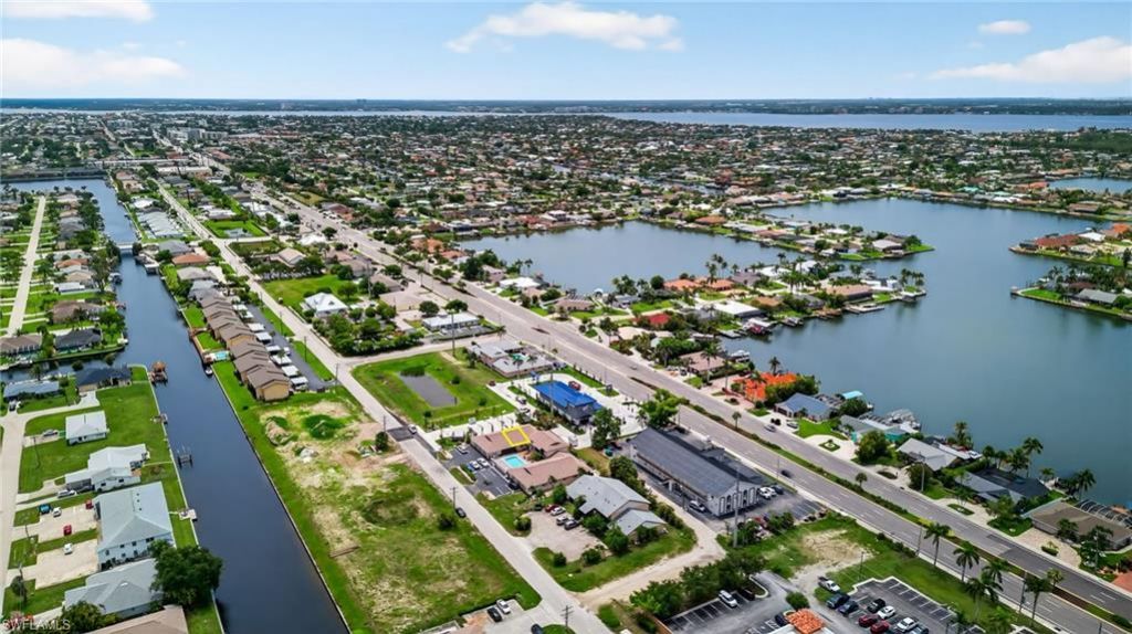 610 SW 47th Ter, Unit 2, Cape Coral, FL 33914 Photo