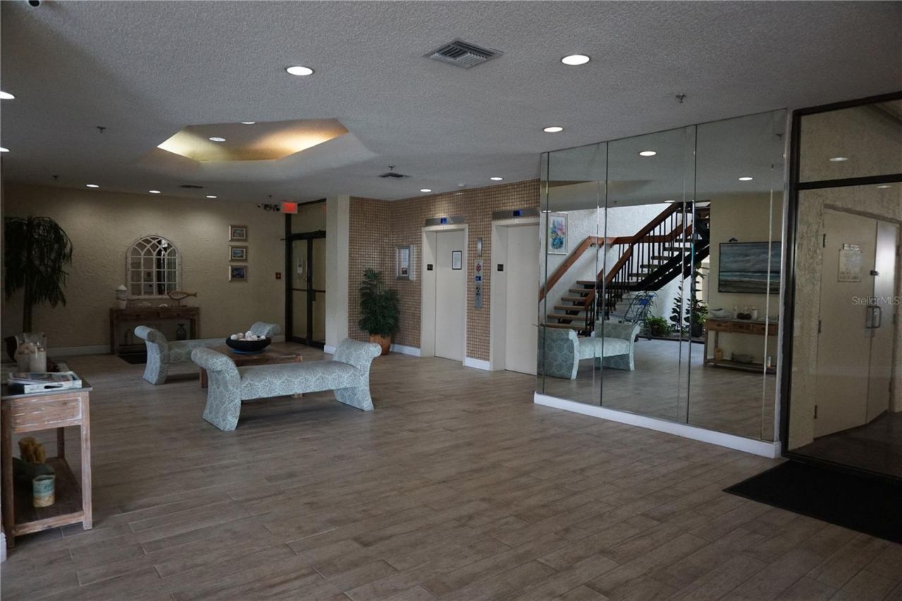 6322 Palma Del Mar Boulevard S, Unit 1205, Saint Petersburg, FL 33715 Photo