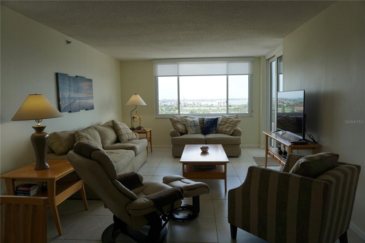 6322 Palma Del Mar Boulevard S, Unit 1205, Saint Petersburg, FL 33715 Photo