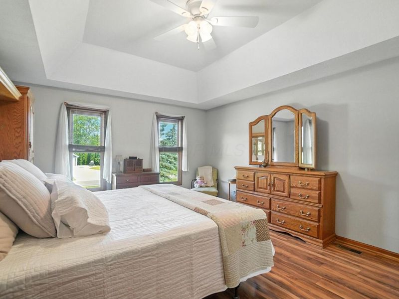 1435 E Choctaw Drive, London, OH 43140 Photo 23