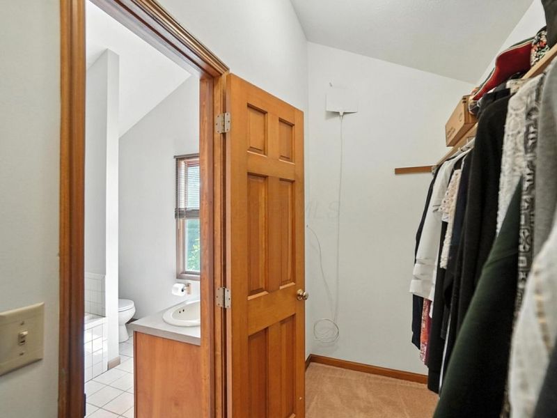 1435 E Choctaw Drive, London, OH 43140 Photo 28