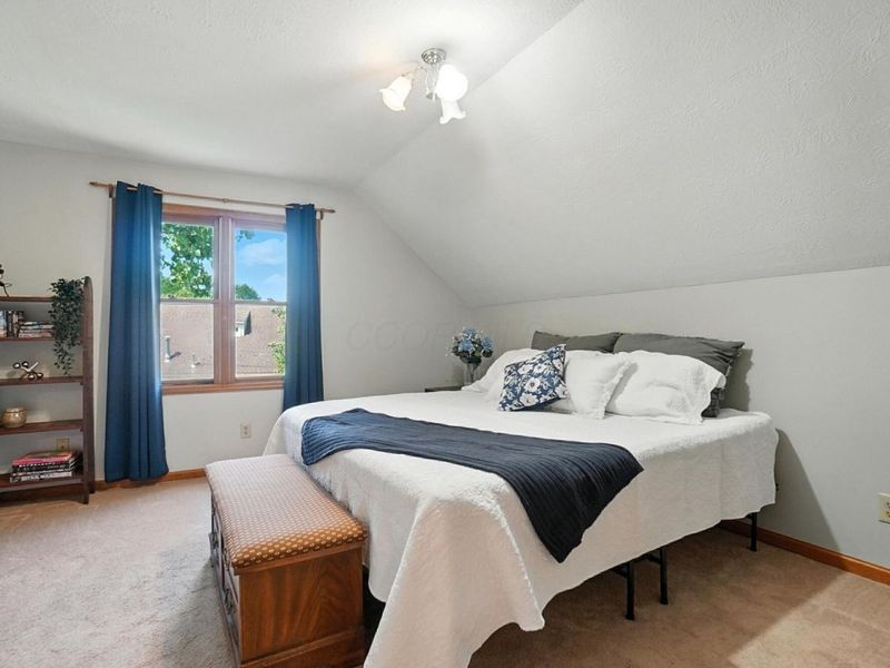 1435 E Choctaw Drive, London, OH 43140 Photo 37