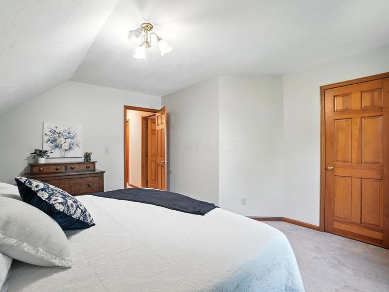 1435 E Choctaw Drive, London, OH 43140 Photo 38