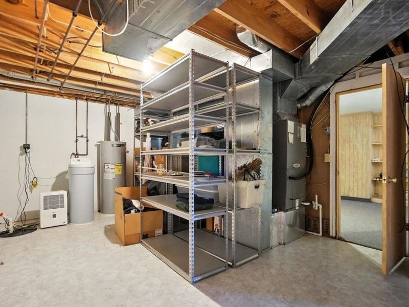 1435 E Choctaw Drive, London, OH 43140 Photo 42