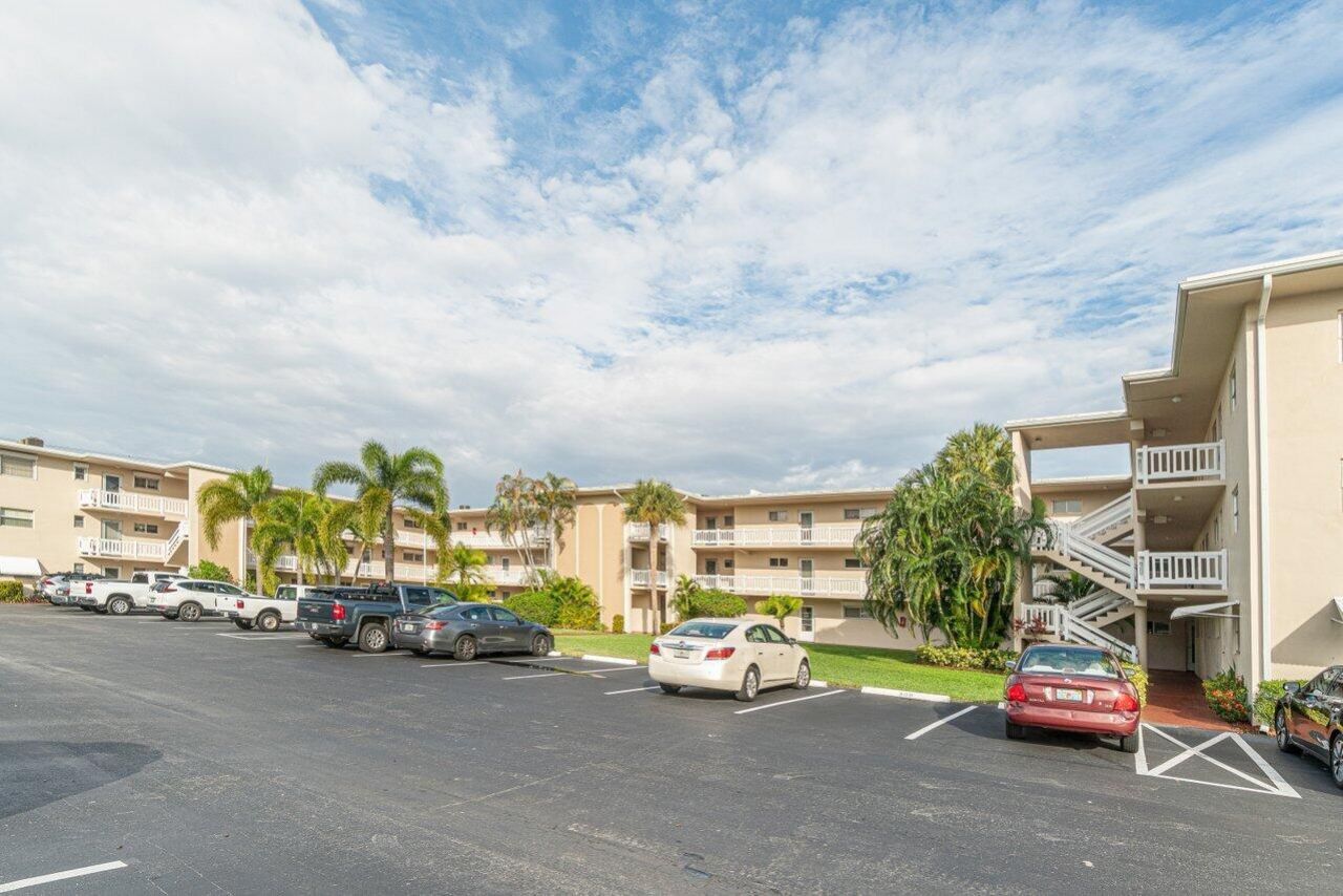 2855 S Garden Drive, Unit 211, Lake Worth, FL 33461 Photo