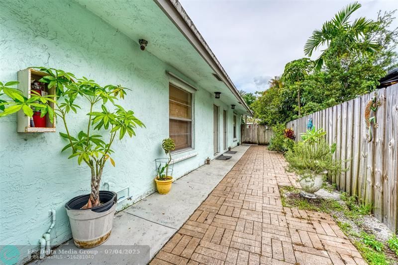 1208 SW 2nd Court, Fort Lauderdale, FL 33312 Photo