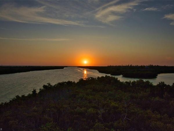 5438 Shearwater DR, SANIBEL, FL 33957