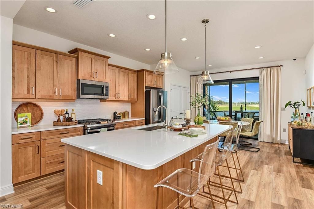 4563 Centaurus Cir, Naples, FL 34120 Photo