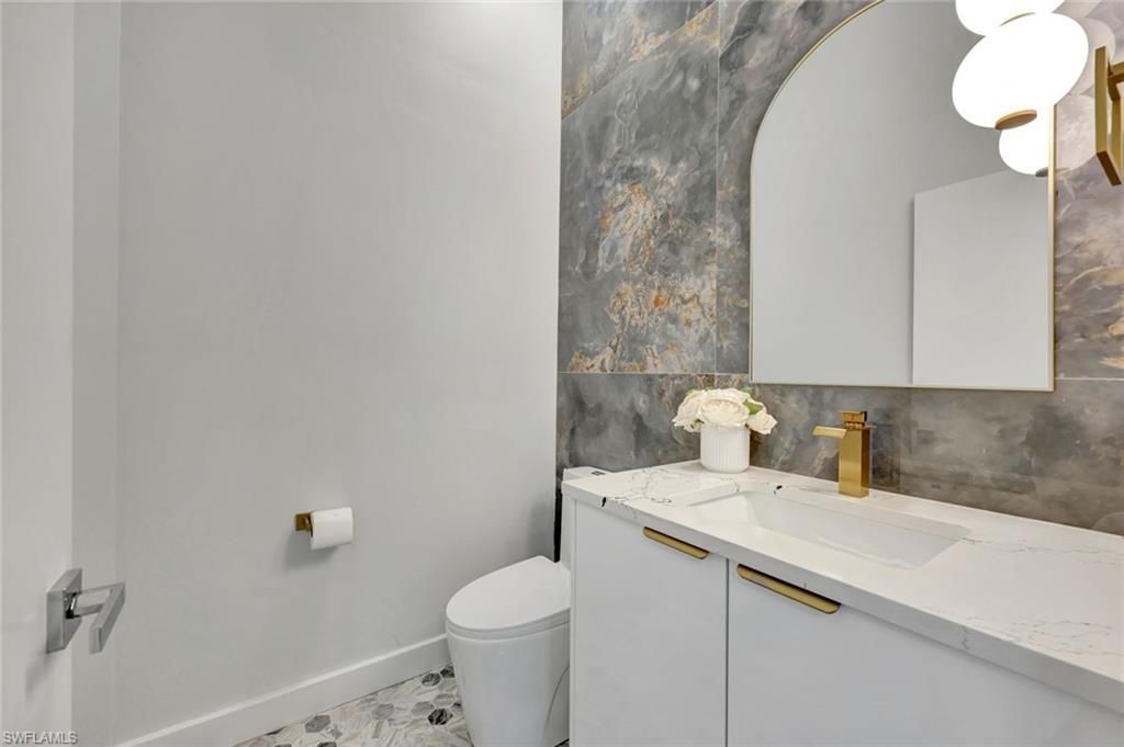 5435 Osprey Ct, Sanibel, FL 33957 Photo