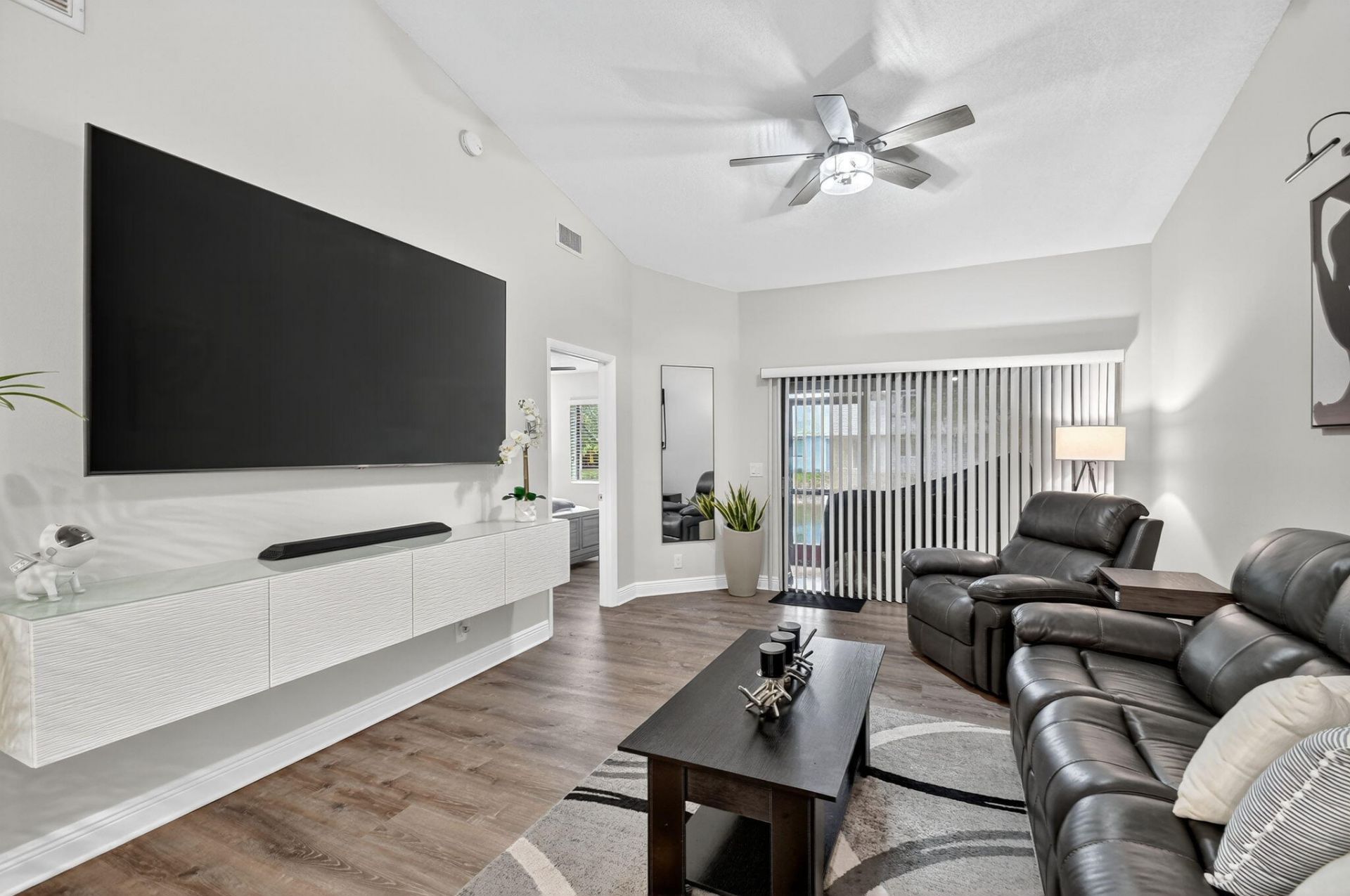 3981 Island Club Circle W, Lake Worth, FL 33462 Photo