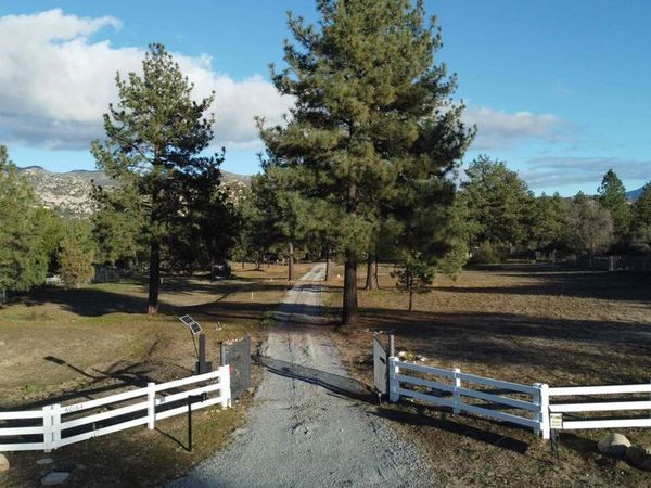 60164 Devils Ladder Road, Mountain Center, CA 92561