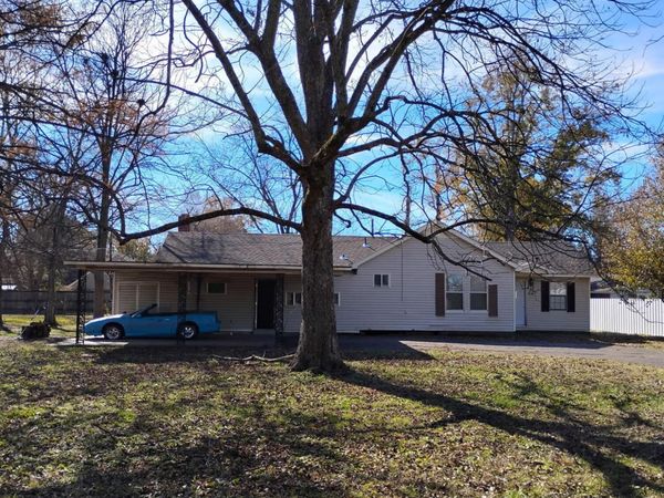 1152 Oakhurst Avenue, Clarksdale, MS 38614