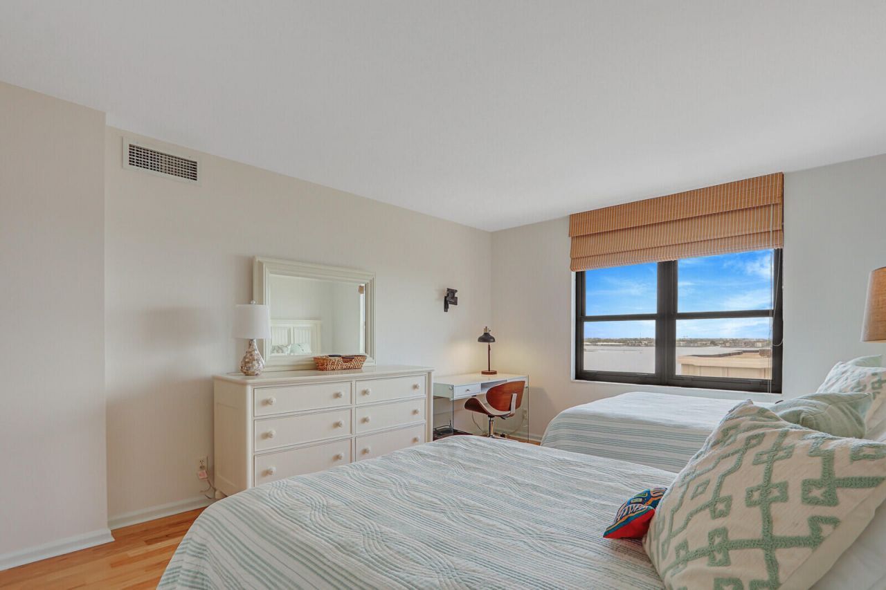 5480 N Ocean Drive, Unit A10c, Singer Island, FL 33404 Photo