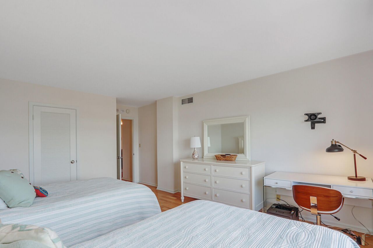 5480 N Ocean Drive, Unit A10c, Singer Island, FL 33404 Photo