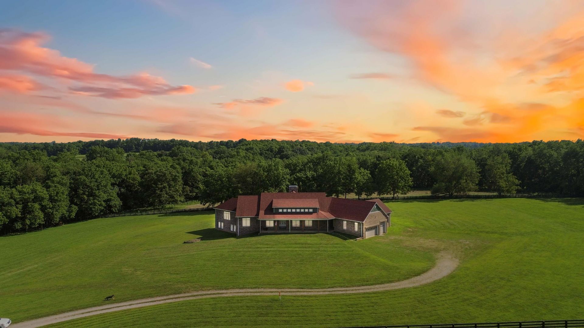 1599 Woodlake Road, Midway, KY 40347