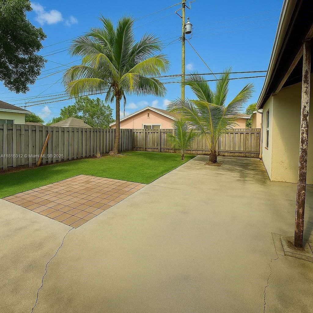 2225 SW 11th Ter, Miami, FL 33135 Photo