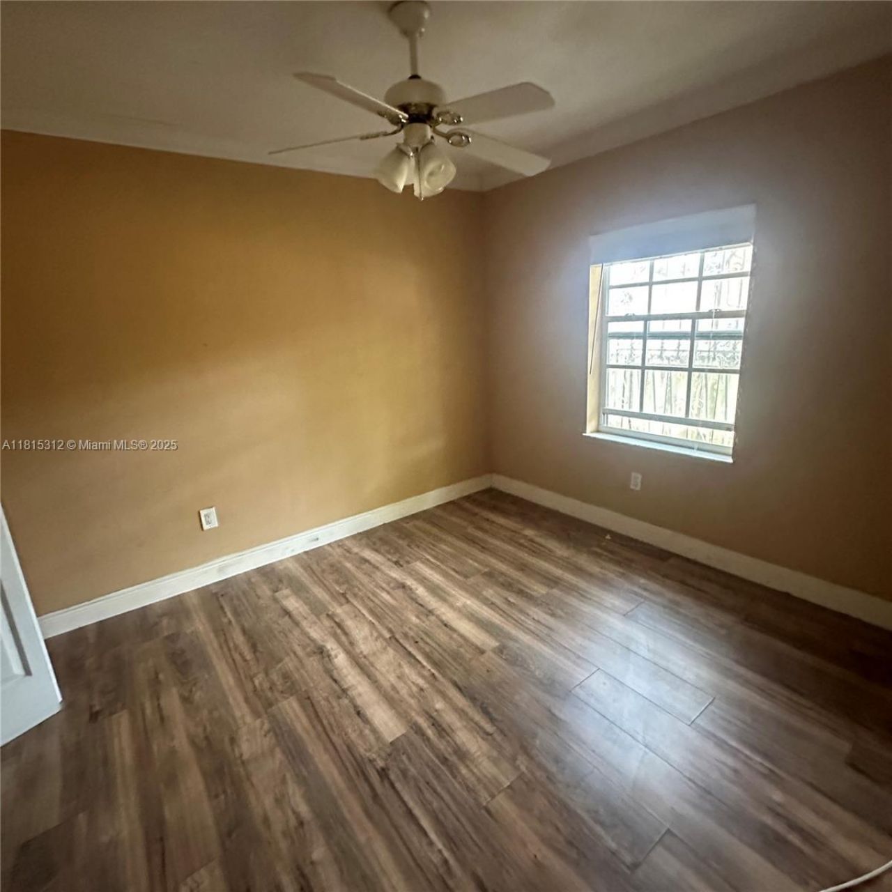 2225 SW 11th Ter, Miami, FL 33135 Photo