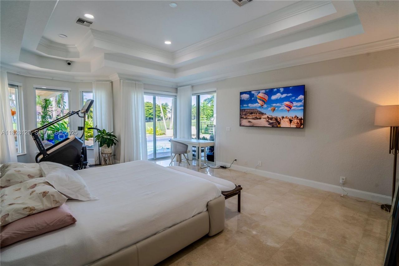 2493 Poinciana Dr, Weston, FL 33327 Photo