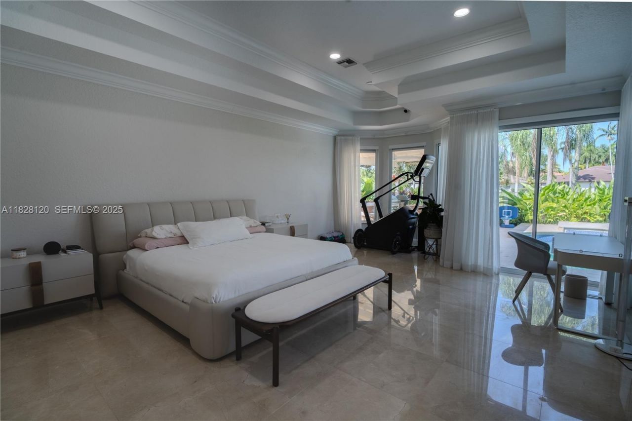 2493 Poinciana Dr, Weston, FL 33327 Photo